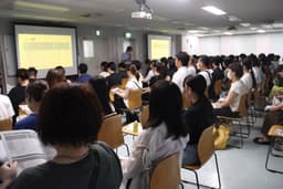 第一回目の入試説明会を開催しました